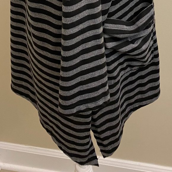 August Silk Cowl Neck Stripe Top Size Large - Picture 9 of 10
